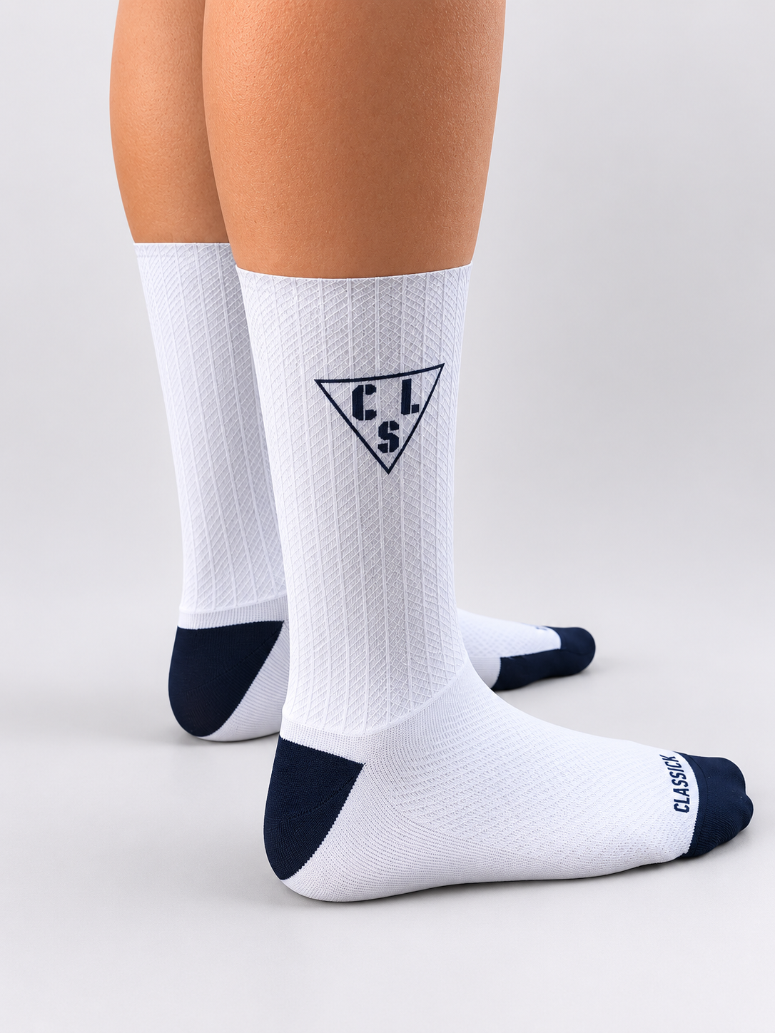 CLS Aero Socks | White-logo | Classick